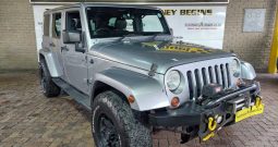 2013 JEEP WRANGLER UNLTD SAHARA 3.6L V6 A/T