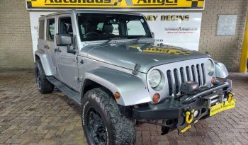 2013 JEEP WRANGLER UNLTD SAHARA 3.6L V6 A/T full