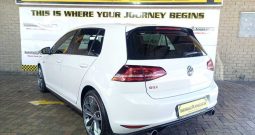 2015 VOLKSWAGEN GOLF VII GTi 2.0 TSI DSG PERFORMANCE