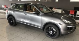 2013 PORSCHE CAYENNE S DIESEL TIPTRONIC