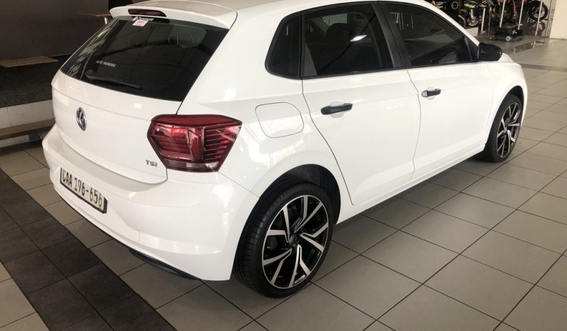 2018 VOLKSWAGEN POLO 1.0 TSI TRENDLINE full