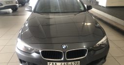 2013 BMW 320i A/T (F30)