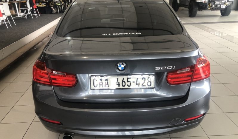 2013 BMW 320i A/T (F30) full