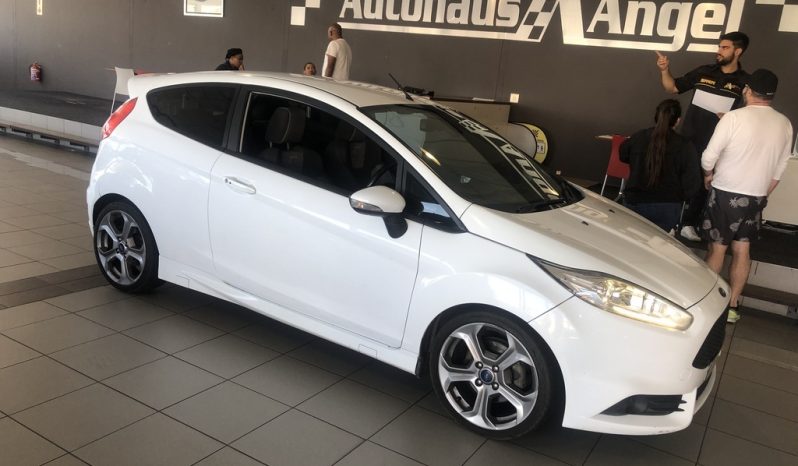 https://autohausangel.co.za/usedcar/2015-ford-fiesta-st-1-6-ecoboost-gdti/