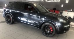 2015 PORSCHE CAYENNE TURBO (E2 GEN II)