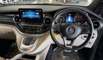 2022 MERCEDES-BENZ V300d AVANTGARDE full