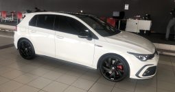 2023 VOLKSWAGEN GOLF 8 GTi  2.0 TSI DSG JACARA EDITION
