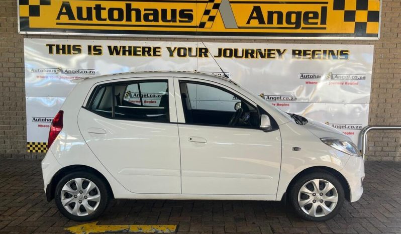 2017 HYUNDAI i10 1.1 GLS/MOTION