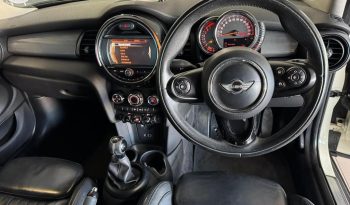 2015 MINI COOPER 5DR (XS52) full
