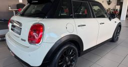 2015 MINI COOPER 5DR (XS52)