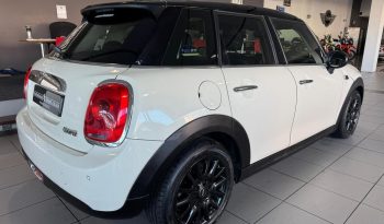2015 MINI COOPER 5DR (XS52) full