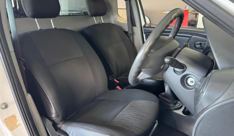 2021 NISSAN NP200 1.6  A/C SAFETY PACK P/U S/C full