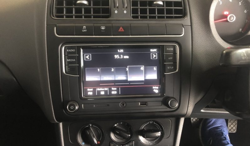 2019 VOLKSWAGEN POLO VIVO 1.6 COMFORTLINE TIP (5DR) full