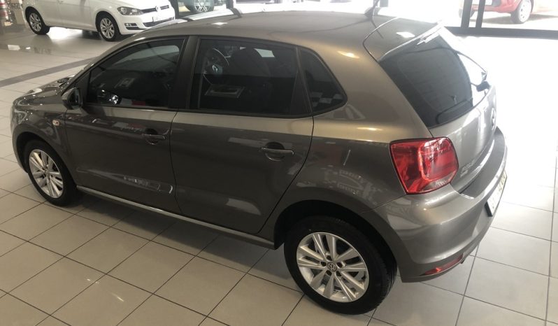 2019 VOLKSWAGEN POLO VIVO 1.6 COMFORTLINE TIP (5DR)