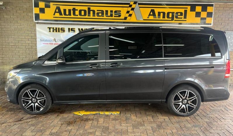 2022 MERCEDES-BENZ V300d AVANTGARDE