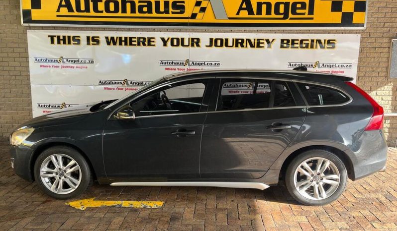 2012 VOLVO V60 D5 EXCEL GEARTRONIC full