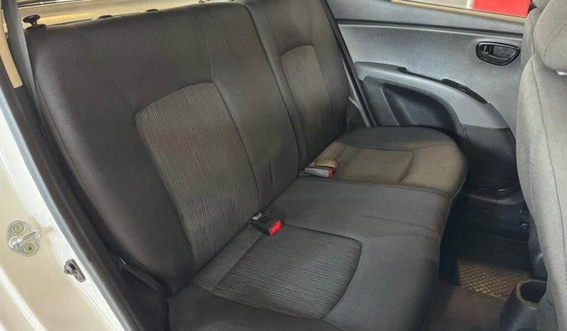 2017 HYUNDAI i10 1.1 GLS/MOTION full