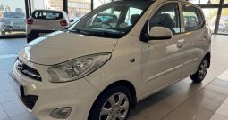 2017 HYUNDAI i10 1.1 GLS/MOTION