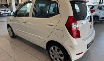 2017 HYUNDAI i10 1.1 GLS/MOTION full