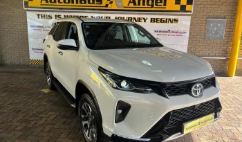 2023 TOYOTA FORTUNER 2.4GD-6 4X4 A/T full