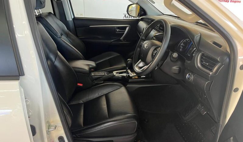 2023 TOYOTA FORTUNER 2.4GD-6 4X4 A/T full