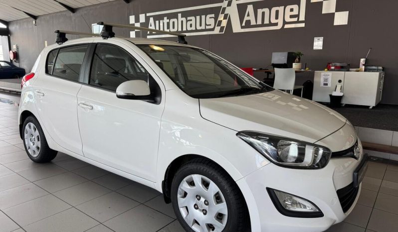 2012 HYUNDAI i20 1.4 FLUID A/T