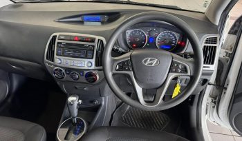2012 HYUNDAI i20 1.4 FLUID A/T full