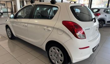 2012 HYUNDAI i20 1.4 FLUID A/T full