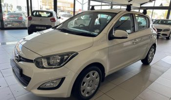2012 HYUNDAI i20 1.4 FLUID A/T full