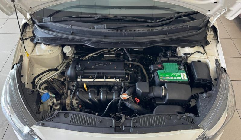 2012 HYUNDAI i20 1.4 FLUID A/T full
