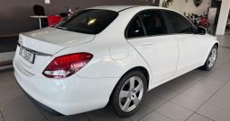 2016 MERCEDES-BENZ C180 A/T