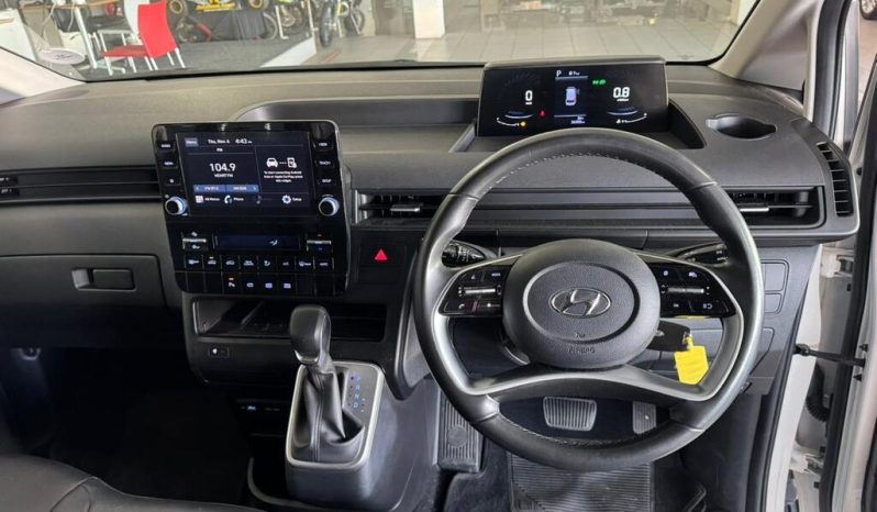 2023 HYUNDAI STARIA 2.2D EXECUTIVE A/T full
