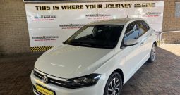 2018 VOLKSWAGEN POLO 1.0 TSI COMFORTLINE DSG