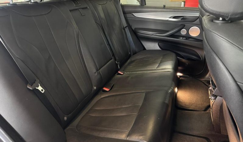 2016 BMW X5 M50d (F15) full