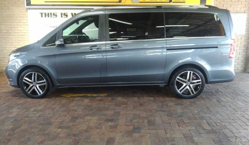 2019 MERCEDES-BENZ V250d AVANTGARDE A/T full