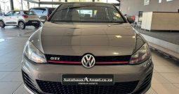 2017 VOLKSWAGEN GOLF VII GTi 2.0 TSI DSG