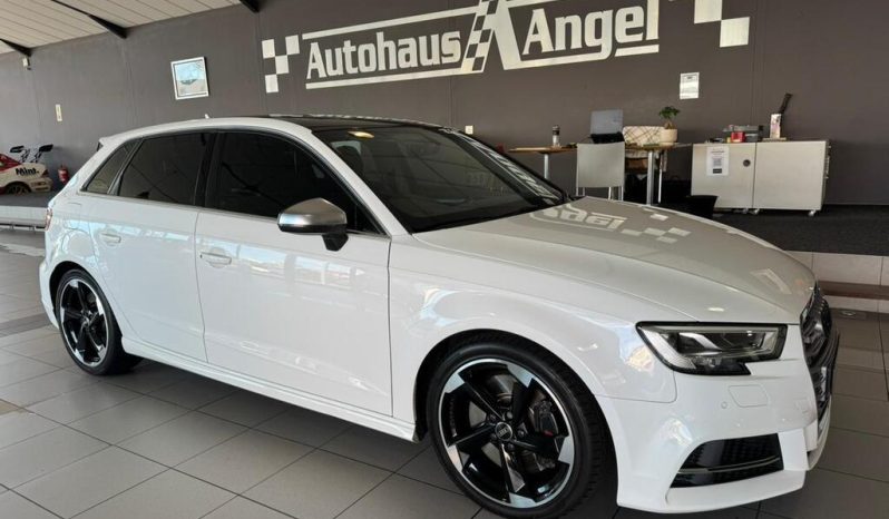 2018 AUDI S3  SPORTBACK STRONIC (228KW)