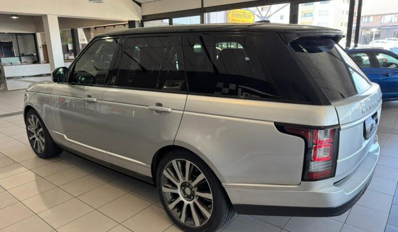 2017 LAND ROVER RANGE ROVER 4.4 SD V8 VOGUE SE
