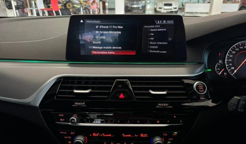 2018 BMW 520d M SPORT A/T (G30) full