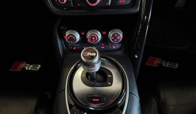 2017 AUDI R8 5.2 FSi QUATTRO SPYDER S TRONIC full