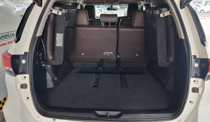 2018 TOYOTA FORTUNER 2.8GD-6 4X4 full