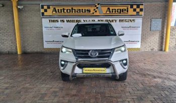 2018 TOYOTA FORTUNER 2.8GD-6 4X4 full
