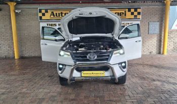 2018 TOYOTA FORTUNER 2.8GD-6 4X4 full