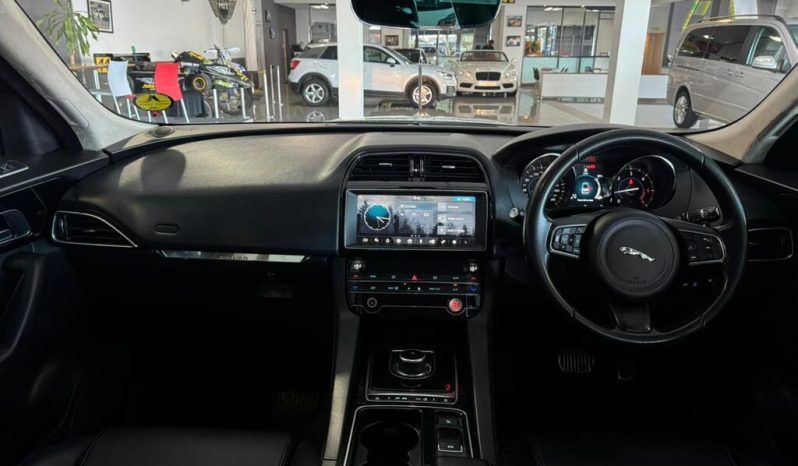 2019 JAGUAR F-PACE 2.0Di4 AWD PURE (177KW) full