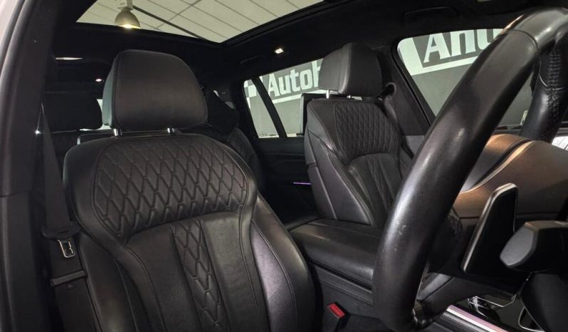 2019 BMW X7 M50d (G07) full