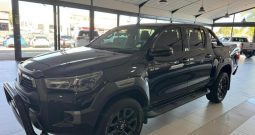 2022 TOYOTA HILUX 2.8 GD-6 RB LEGEND 4X4 A/T P/U D/C