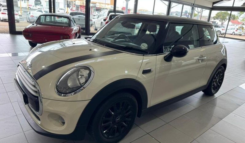 2014 MINI COOPER A/T