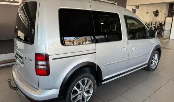 2015 VOLKSWAGEN CADDY CROSS 2.0 TDi (81KW) full