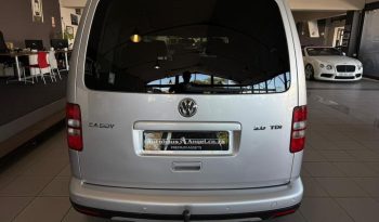 2015 VOLKSWAGEN CADDY CROSS 2.0 TDi (81KW) full