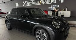 2025 MINI COOPER C 5DR A/T (F65)